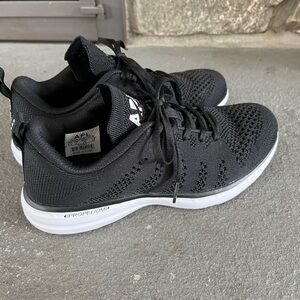 APL Black Athletic Shoes